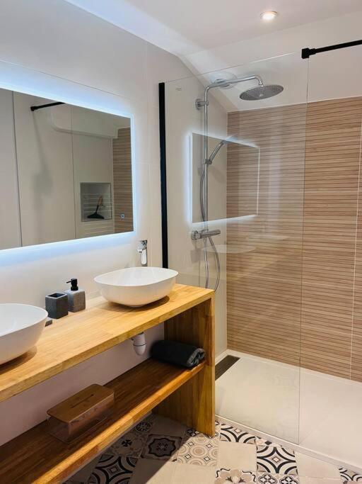 Holiday home La Maison Rue Nadaud, Au Pied Des Remparts